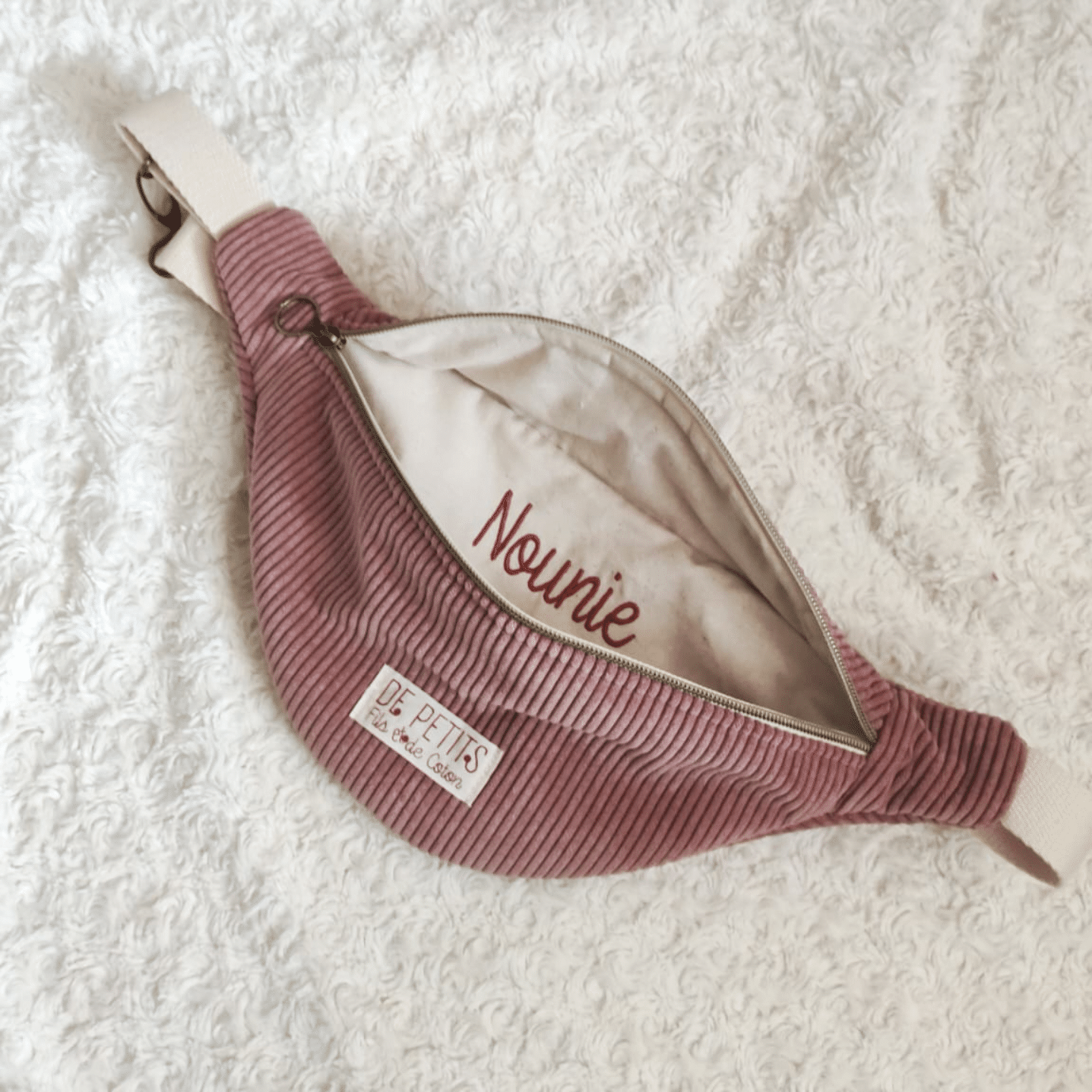 Le sac banane velours rose – Femme – Image 2