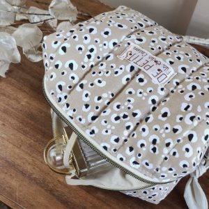 Trousse de toilette matelassée léopard